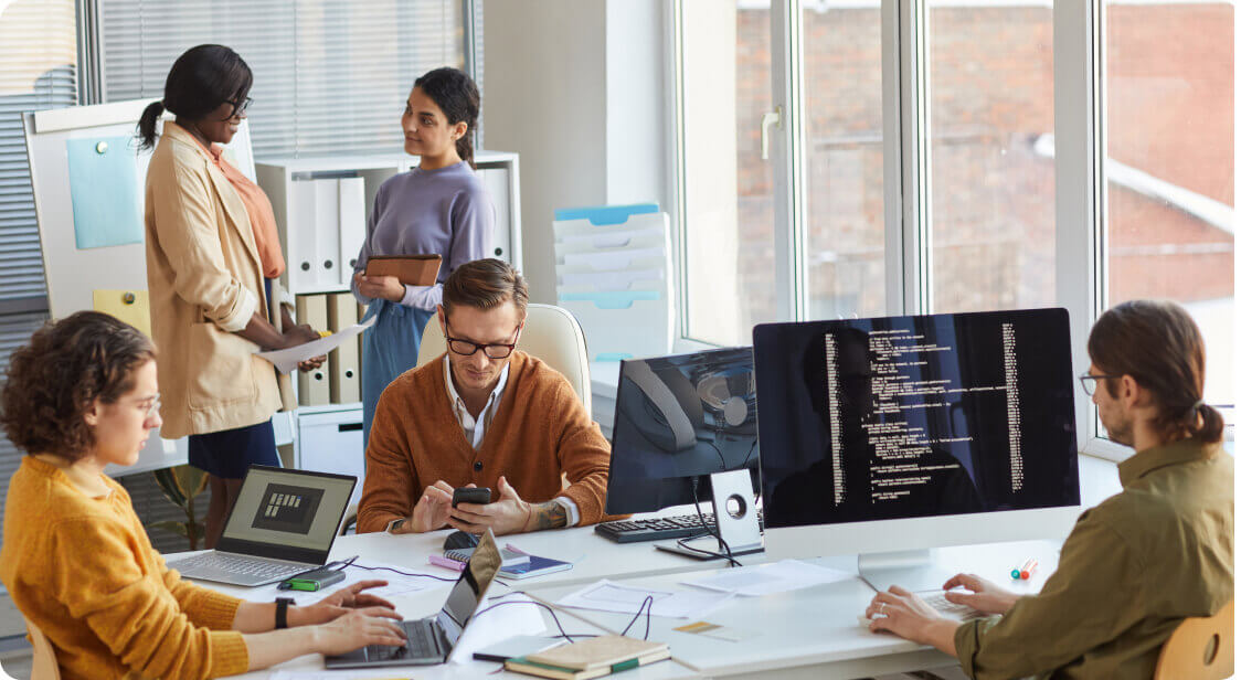 people-at-work-on-computers-optimized